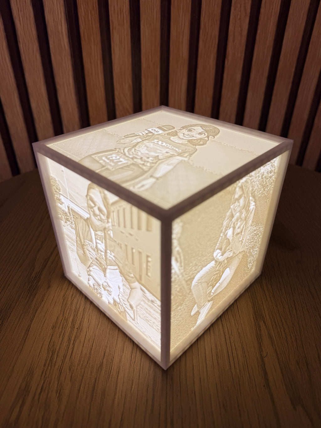 CUBO PERSONALIZADO COM FOTOS EM LITHOPHANE E LUZ LED